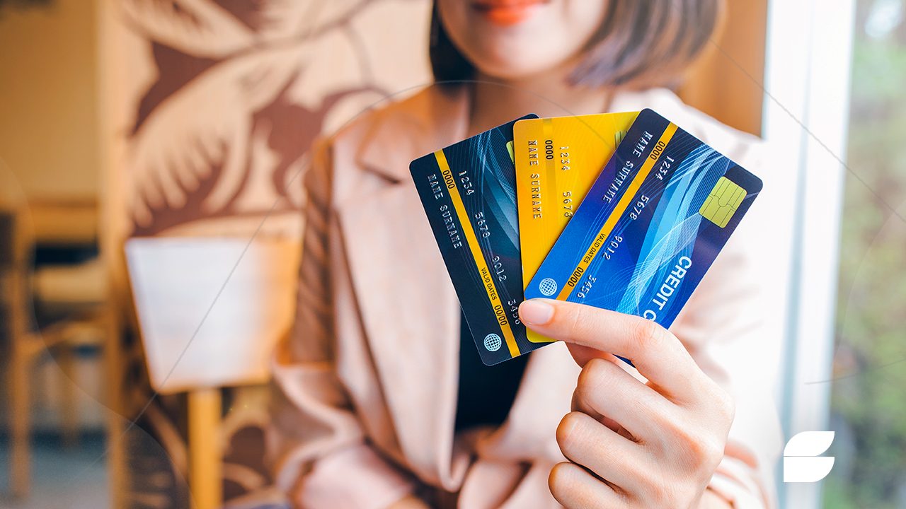 How many credit cards should You have? A comprehensive guide Fineasier